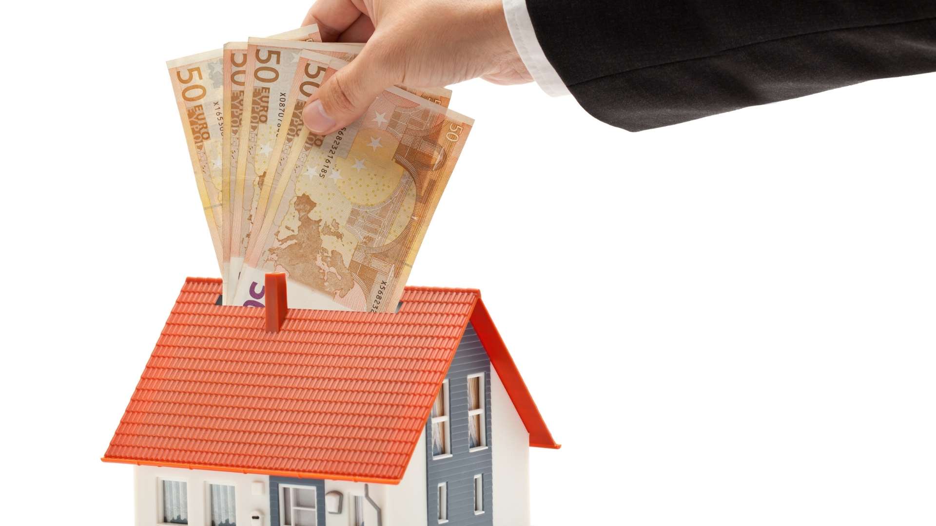 how to make money by investing in real estate